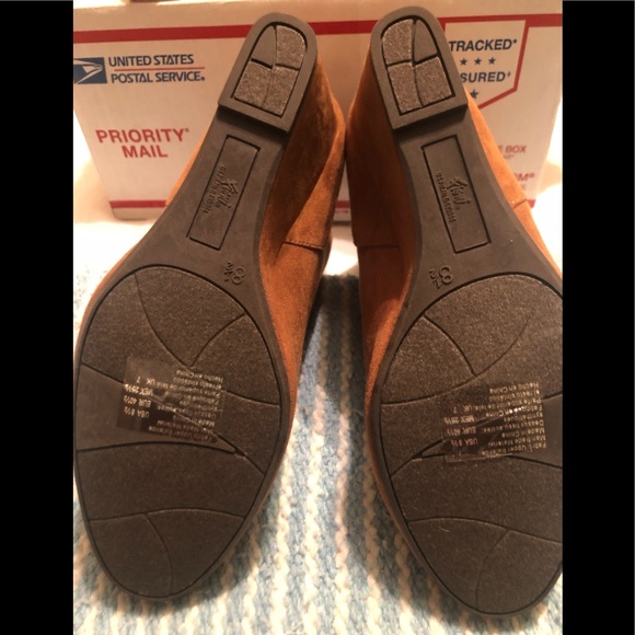 FIONIโฃ๏ธHOST PICKโฃ๏ธDEEP RICH CARMEL ANKLE BOOTS - Picture 7 of 7